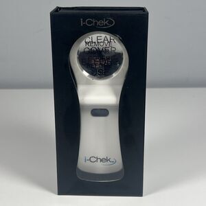 i-Chek by Avenova An Illuminated Self Examination Mirror